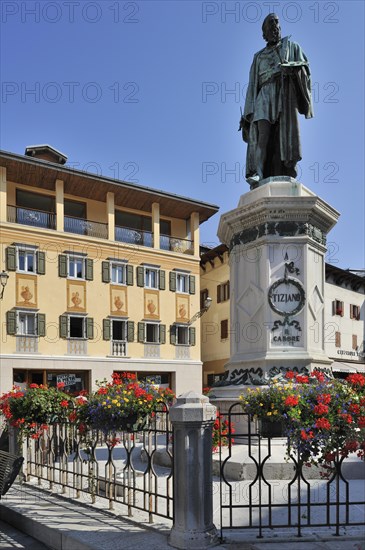 Statue of the painter Titian