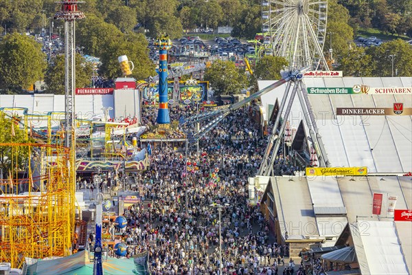 The Stuttgart Folk Festival at the Cannstatter Wasen is one of the most important traditional festivals in Germany. In addition to the large marquees