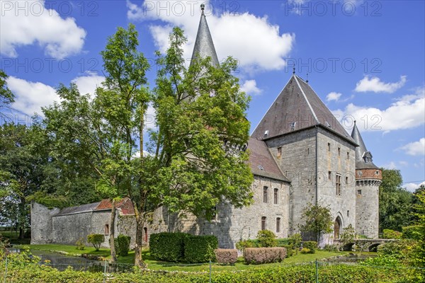 Chateau de Solre-sur-Sambre