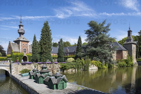 16th century Chateau de Jehay