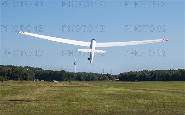 Glider type ASK23 in winch launch in Hamburg Boberg