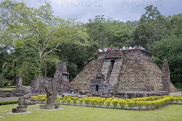 Candi Sukuh