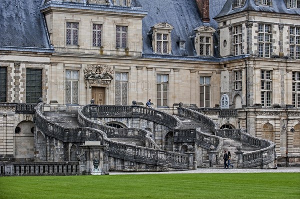 Horseshoe stairway of the Palace of Fontainebleau