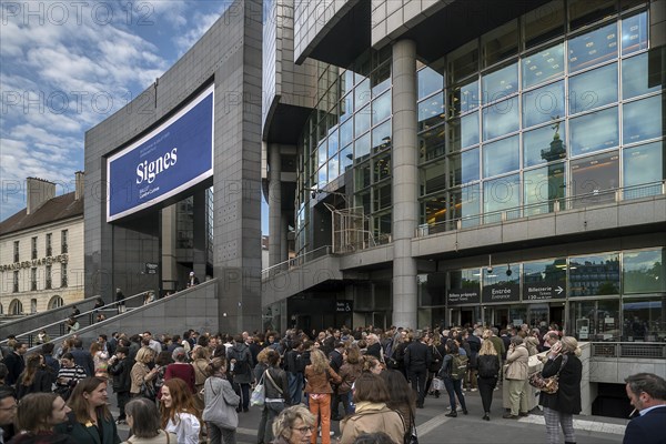 Opera-goers outside the entrances of the Opera Bastille. Paris