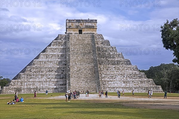 El Castillo