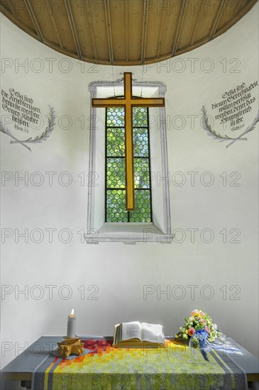 The altar with book