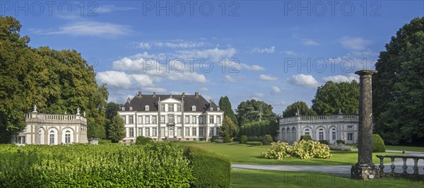 18th century Attre Castle