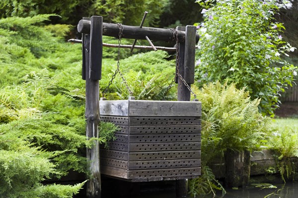 Fish box is a container for storing live fish. In the Spreewald they are traditionally made of wood