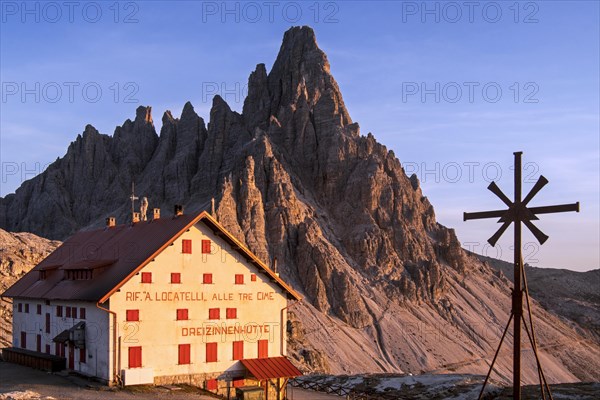 Mountain refuge Dreizinnenhuette