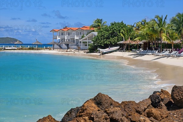 David's Beach Hotel at Chatham Bay on Union Island