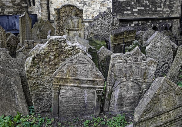 Old Jewish Cemetery