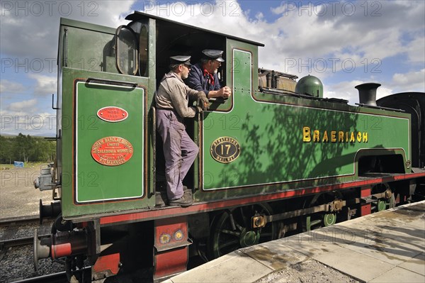 Engine drivers in steam engine