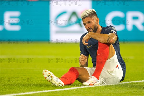 Olivier GIROUD France injured on the ground