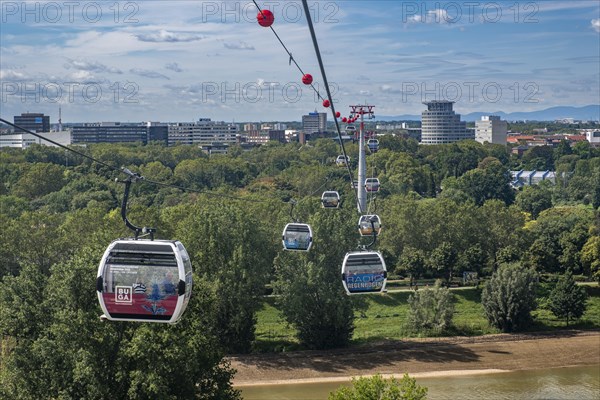 Cable car over the grounds of the Federal Horticultural Show