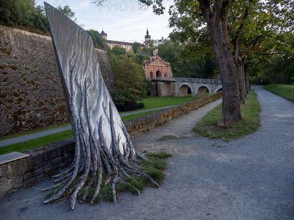 Metal sculpture