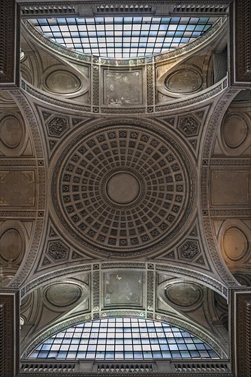 Dome vault inside the Pantheon