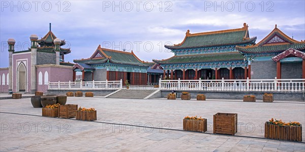 King's Palace and Mausoleum