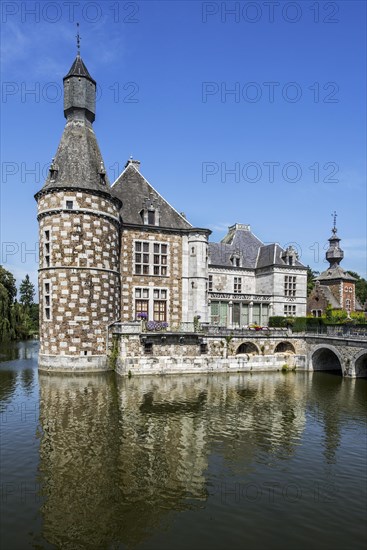 16th century Chateau de Jehay