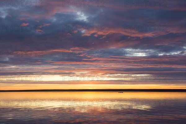 Liefdefjorden at sunset in summer