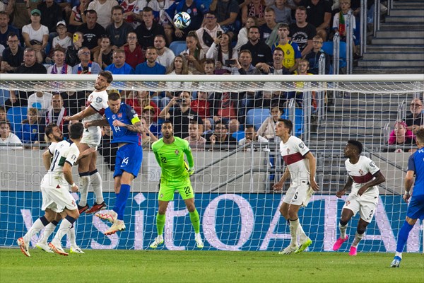 Ruben Alves DIAS Portugal in a duel with Milan SKRINIAR Slovakia right