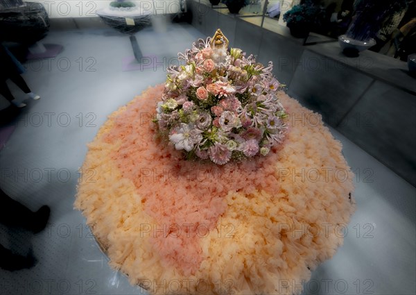 Thematic flower arrangements on various feelings and themes