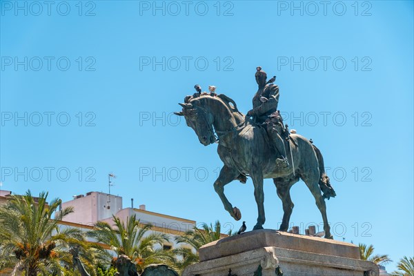 Horse sculpture in the plaza del arenal in the town of Jerez de la Frontera in Cadiz