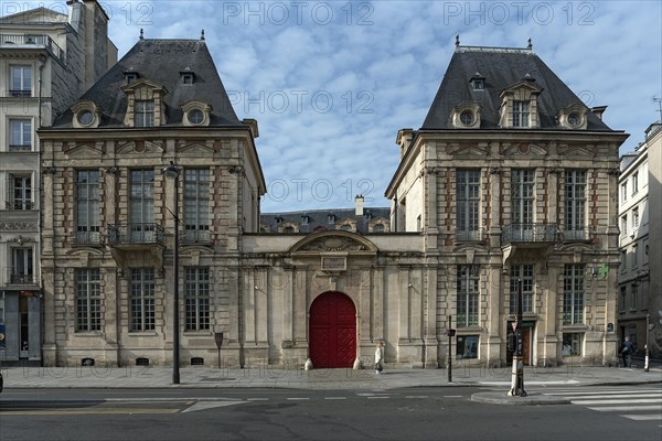 Ecole des Francs-Bourgeois School