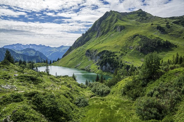 View of Seealpsee and Seekoepfle