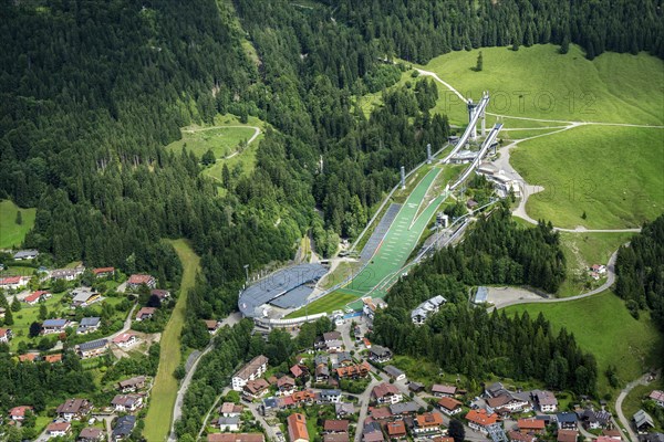 Ski jump arena