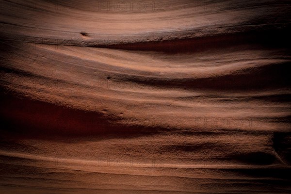 03 Upper Antolope0024 Details of the red and purple colored stones in the Upper Antelope Canyon in the town of Page