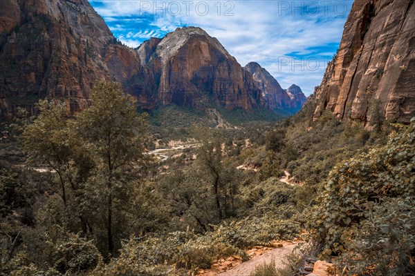 The mid-rise views of the Angels Landing Trail trekking in Zion National Park