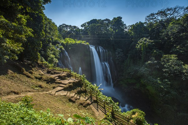 The beautiful trail to go down to the Pulhapanzak waterfall on Lake Yojoa. Honduras