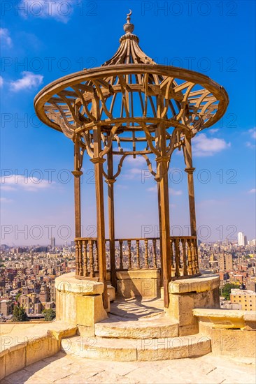 Viewpoint of the Alabaster Mosque to see the city of Cairo