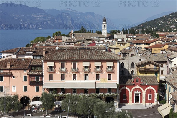 Torri del Benaco