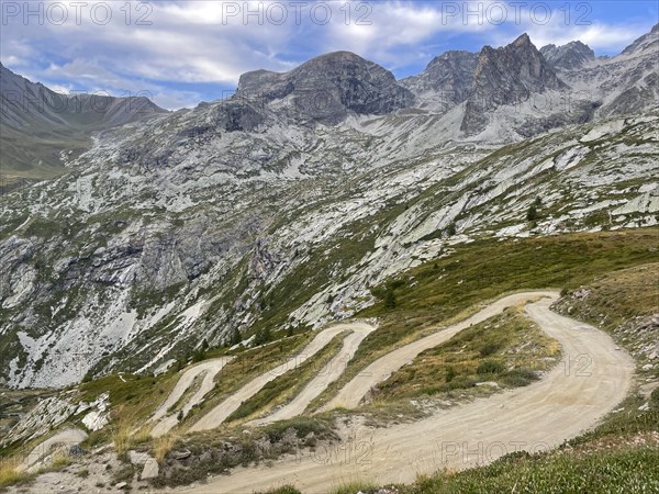 Serpentines at Colle Sommeiller