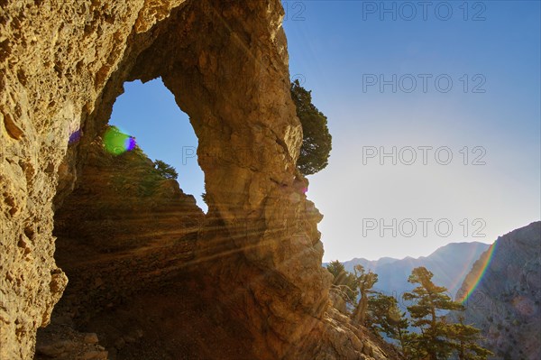 Rock gate