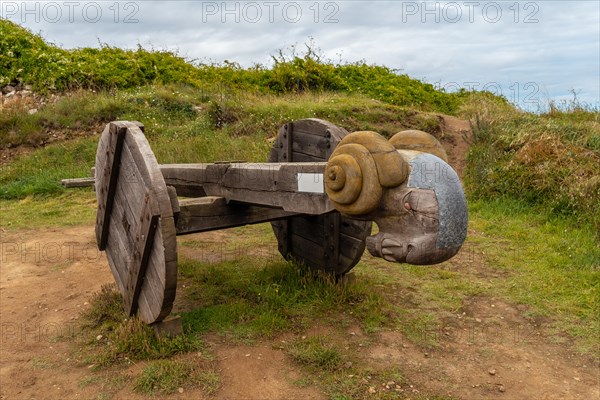 Door-pulling carriage at Castle Fort-la-Latte by the sea at Cape Frehel and near Saint-Malo