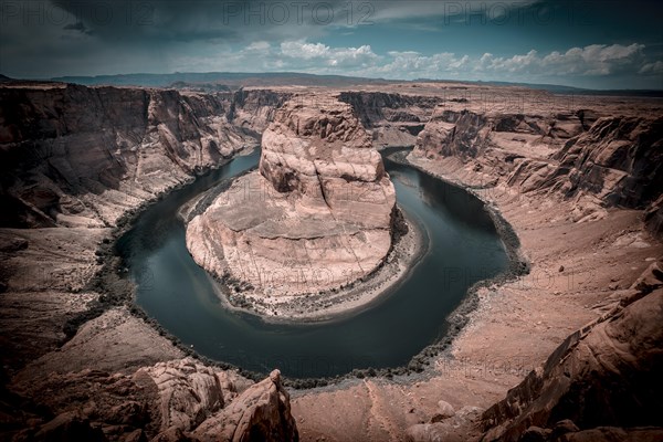 The stunning Horseshoe Bend with cinematic effect