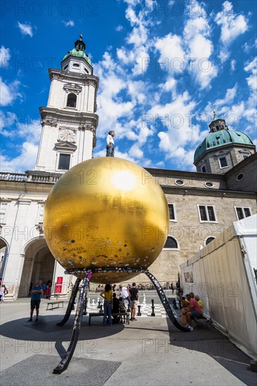 Sculpture Sphaera in front of the cathedral