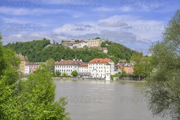 View over the Inn River to the Old Town and Veste Oberhaus