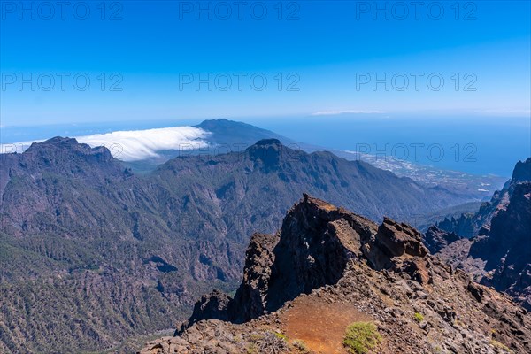 Panoramic view from the Roque de los Muchachos on top of the Caldera de Taburiente