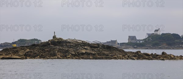 Offshore rock between the island of Ile de Batz in the English Channel and Roscoff