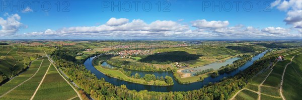 The Mainschleife near Volkach winds through the valley and is surrounded by fields and vineyards. Volkach