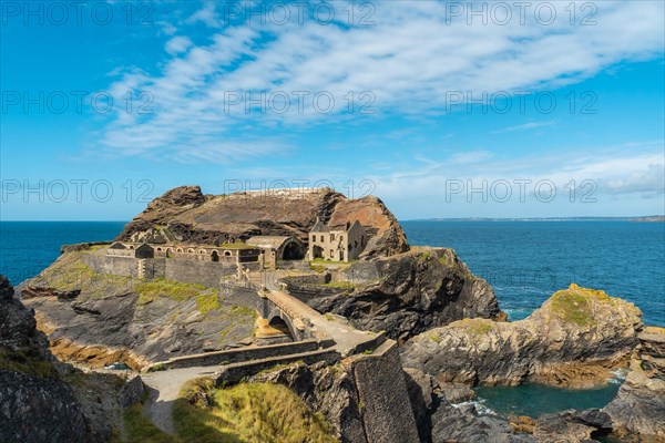 Trail to Fort des Capucins a rocky islet located in the Atlantic Ocean at the foot of the cliff in the town of Roscanvel