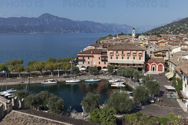 Torri del Benaco