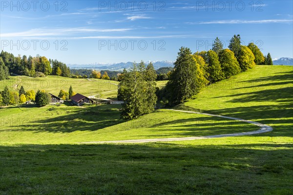 Autumn landscape in the Allgaeu with the Alpe Wenger Egg inn