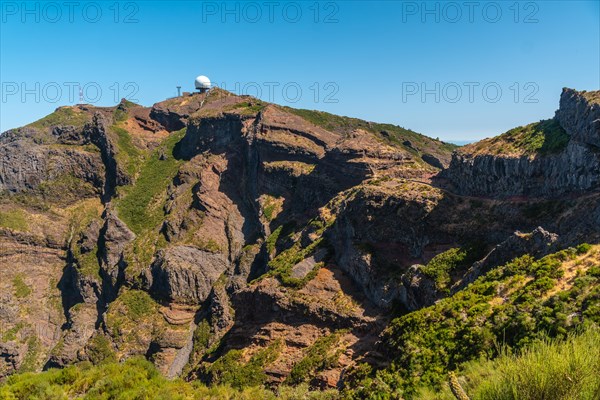 View of Pico do Arieiro from Ninho da