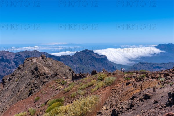 Views from the trail to the top of Roque de los Muchachos on top of the Caldera de Taburiente