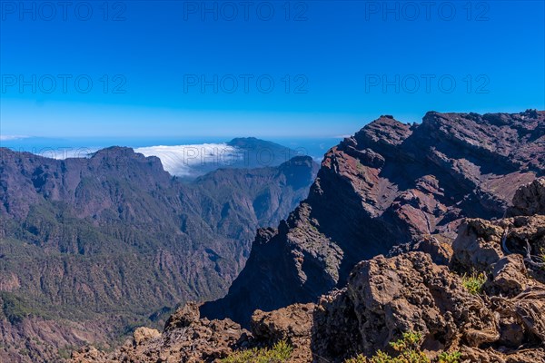 View of the Roque de los Muchachos national park on top of the Caldera de Taburiente