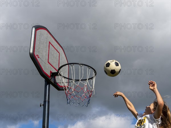 Basketball Jump with the ball to the basket and net